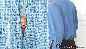 Pervy Step-son Fucks Hot Mommy Alice Chambers In Hammer away Shower